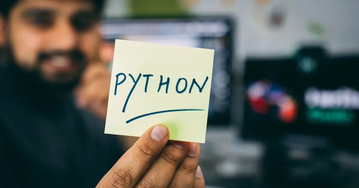 Pythonと書かれてある画像